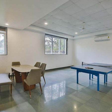Twilight Grove By Stayvista - Pool- View Villa With Manicured Lawn, Contemporary Interiors & Home Theatre Karjat Exterior foto